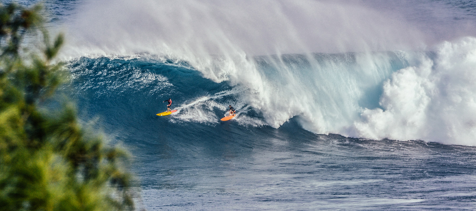 Perfection and chaos: massive swell hits Oahu's outer reefs